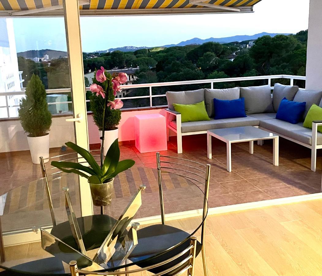 Apartmán Modern Penthouse With Big Terrace Platja d'Aro Exteriér fotografie