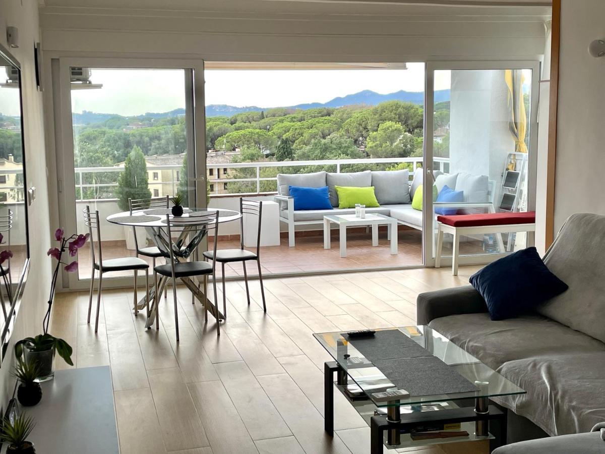 Apartmán Modern Penthouse With Big Terrace Platja d'Aro Exteriér fotografie
